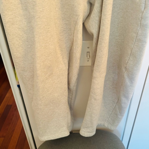 FREE PEOPLE FP MOVEMENT You Wish Pants Sweatpants Barrel Leg Joggers - Picture 5 of 9